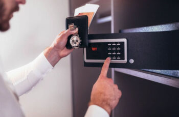 10 Best Hotel Safes in India 2023